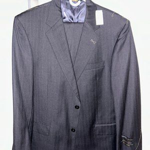 Brand New Men's 41R Navy Pinstriped Suit